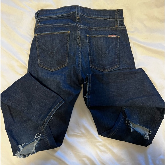 Hudson Jeans size 25 super stretchy with rips on the knees - Picture 4 of 5